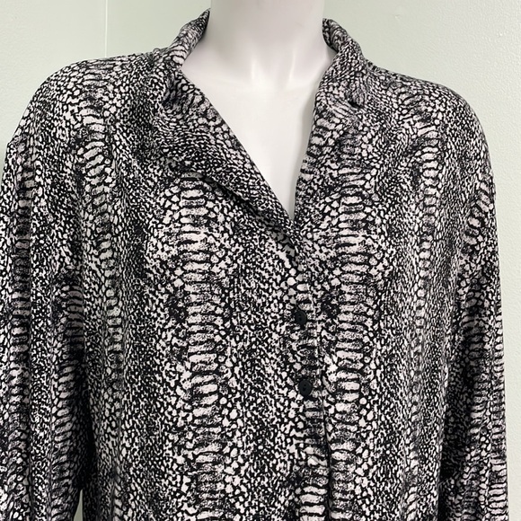 Tart Intimates Button Front Snakeprint Nightshirt - Picture 2 of 7